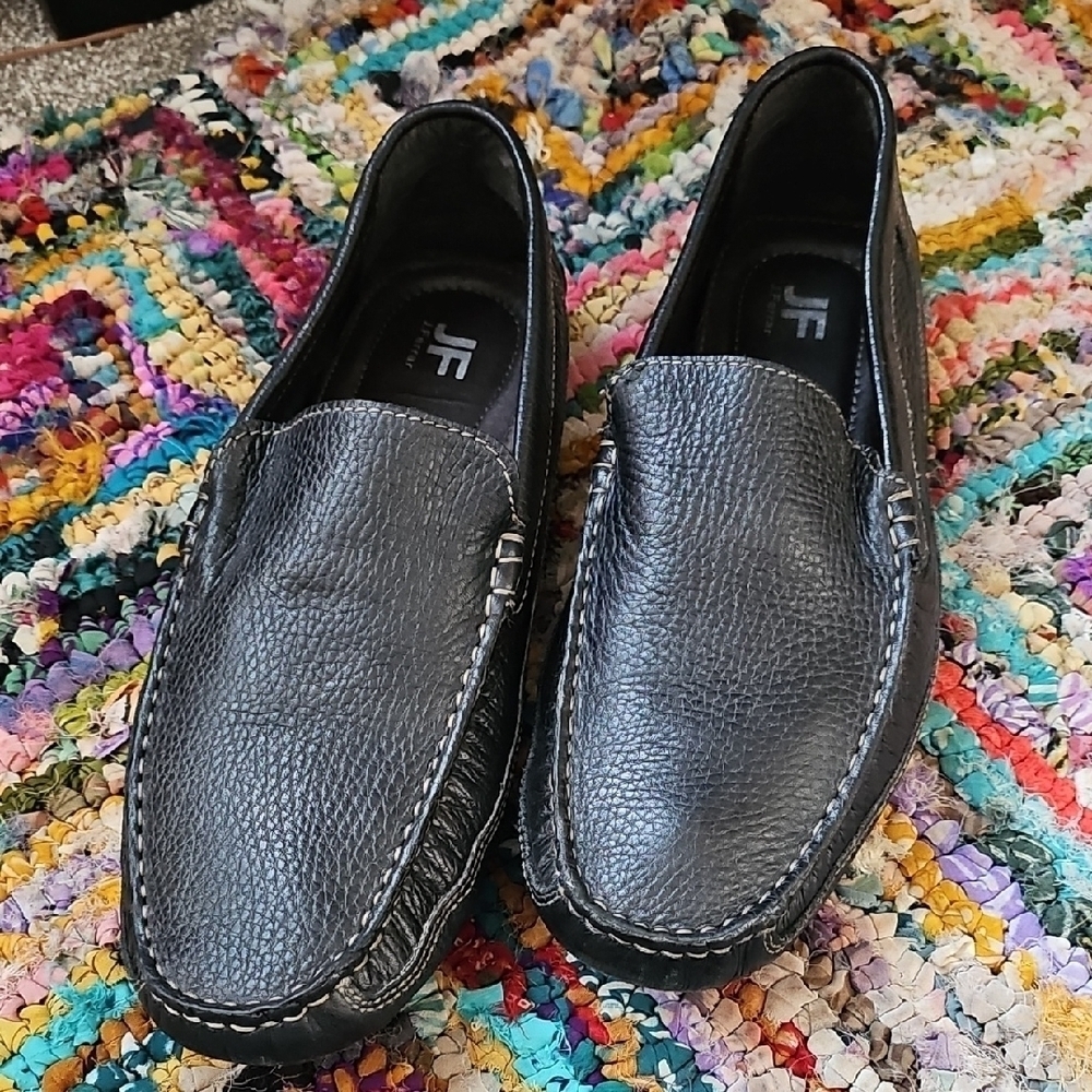 Nwot Black Loafers with Textured Leather and Rubber Sole
